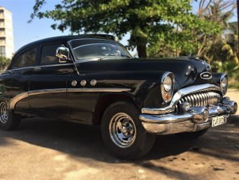 Buick 1951 Cuba tours